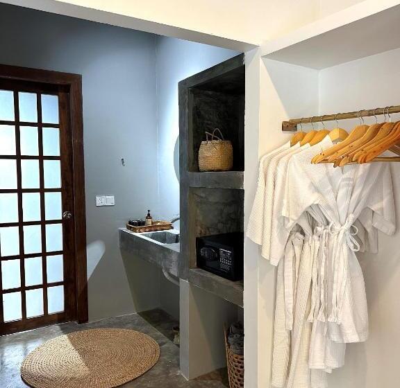 فندق The Secret Garden Koh Rong