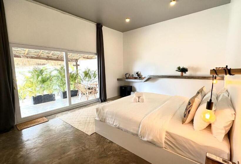 فندق The Secret Garden Koh Rong