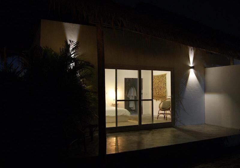 فندق The Secret Garden Koh Rong