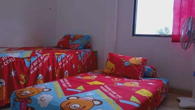 펜션 Almira Homestay