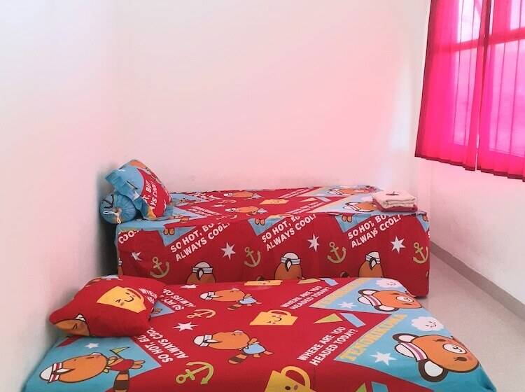 펜션 Almira Homestay