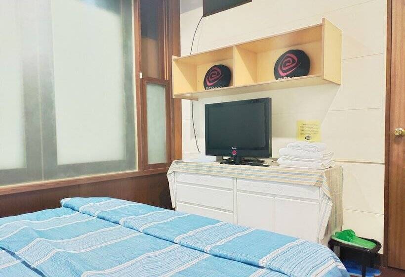 بنسيون Base Area