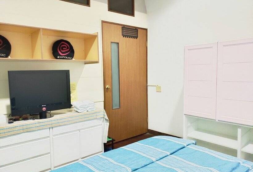 بنسيون Base Area