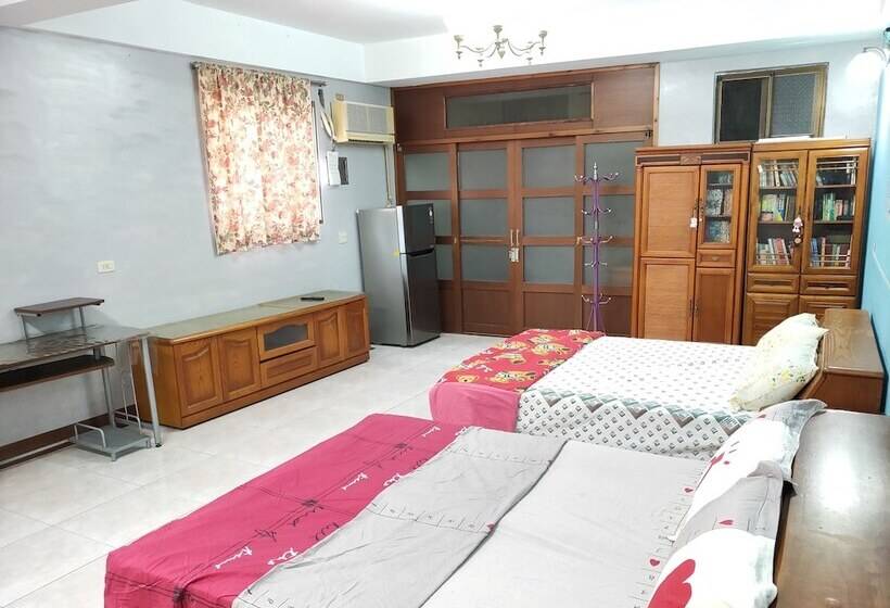 بنسيون Base Area