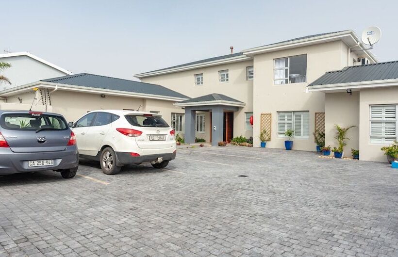 Пансион Bentley S Guesthouse