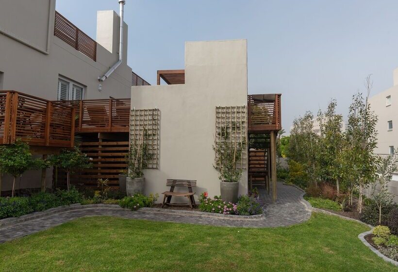 Пансион Bentley S Guesthouse