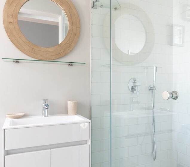 Пансион Bentley S Guesthouse