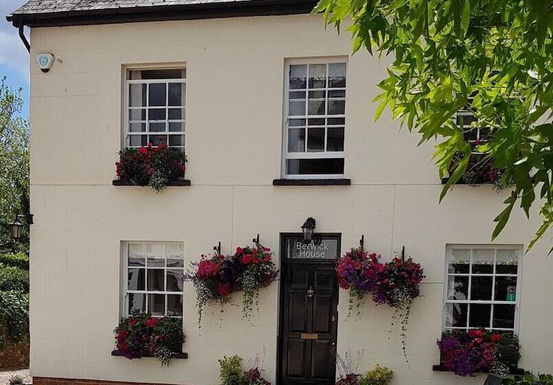 بنسيون Berwick House