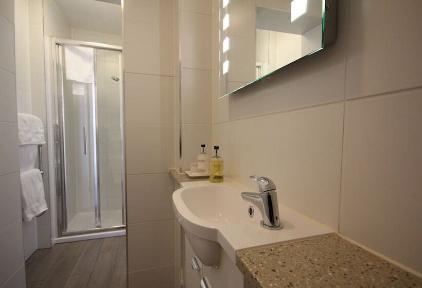 بنسيون Berwick House