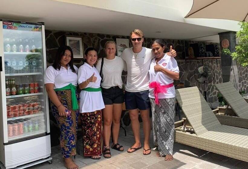 بنسيون Derose Guest House