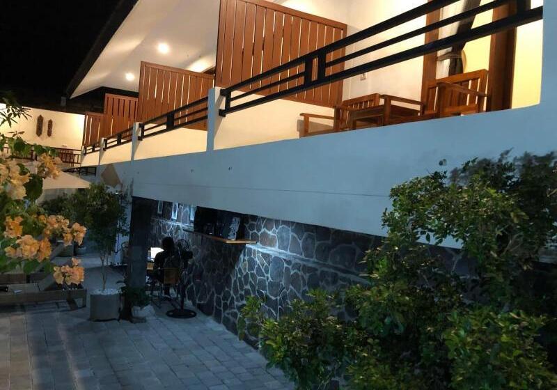 بنسيون Derose Guest House