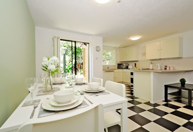 Пансион Harlinger Lodge Annexe