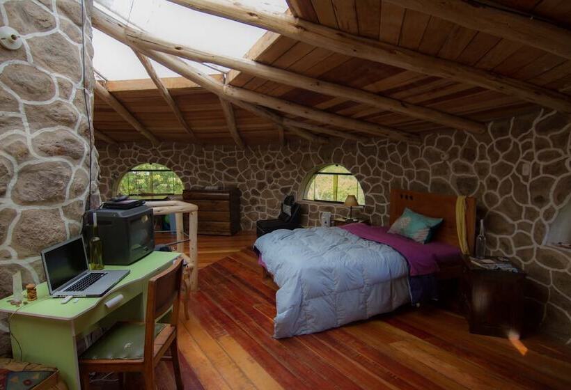 Пансион Illawasi Sacred Valley Lodge