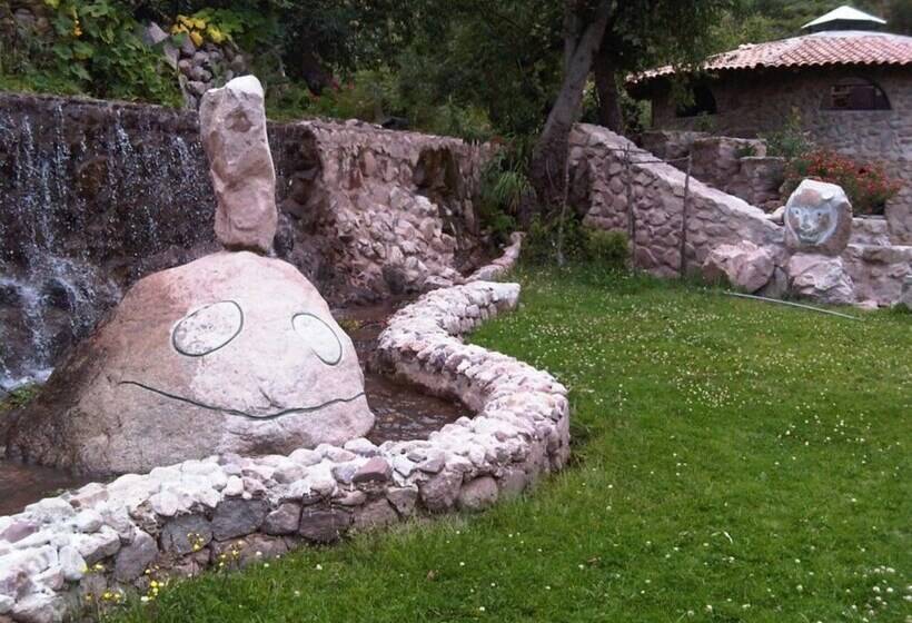 Пансион Illawasi Sacred Valley Lodge