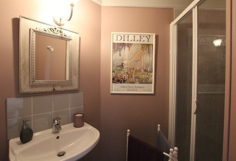 膳宿费 La Villa Des Rosiers