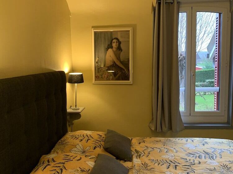 膳宿费 La Villa Des Rosiers