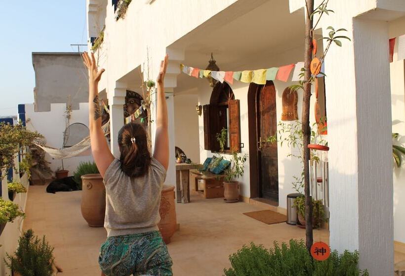 پانسیون Maison Darna Guesthouse