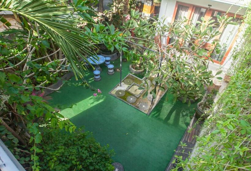 بنسيون Pondok Taksu Bali