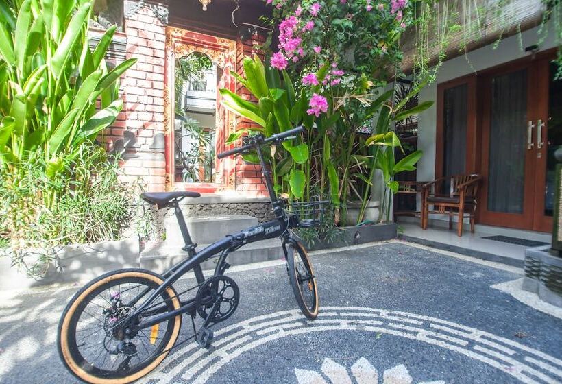 بنسيون Pondok Taksu Bali