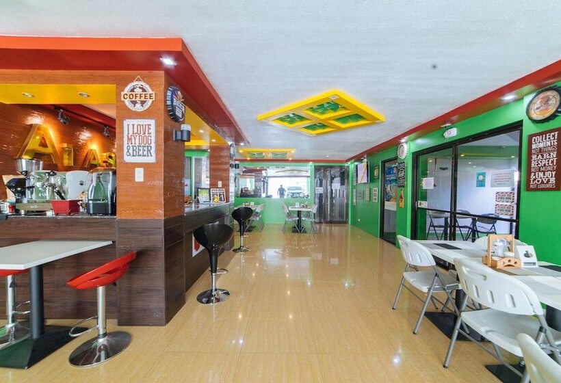 פנסיון Reddoorz Near Notre Dame Of Dadiangas University