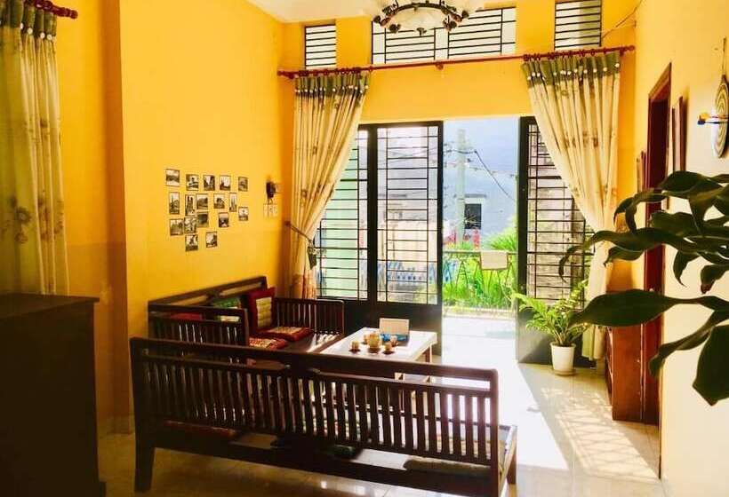 پانسیون Stay House