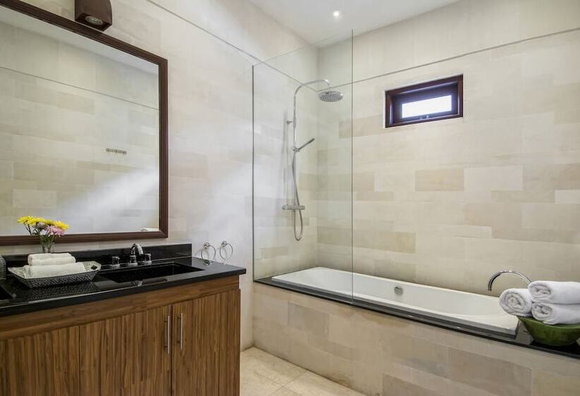 Villa Amanie   Private Villa With Infinity Pool, Stunning Views And Cook