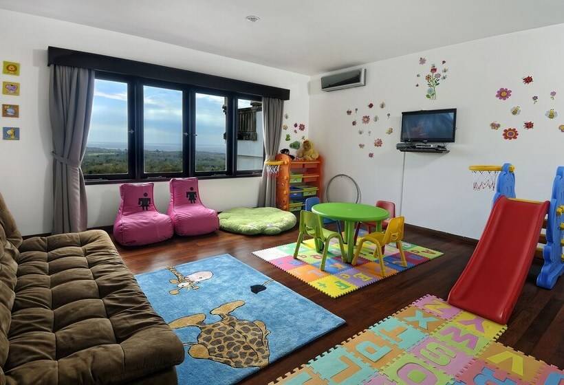 Villa Leana   Private Infinity Pool Inc Pool Fence As Required And Cook