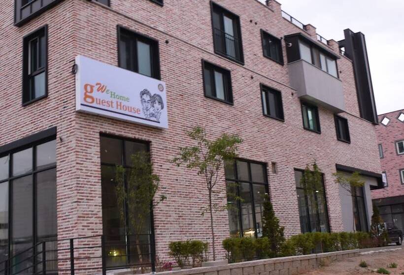 We Home Guesthouse Hostel