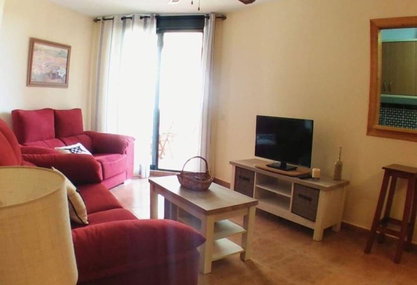 106637   Apartment In Zahara