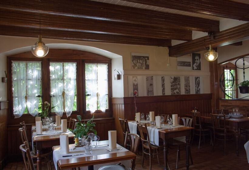 Herberge De La Place