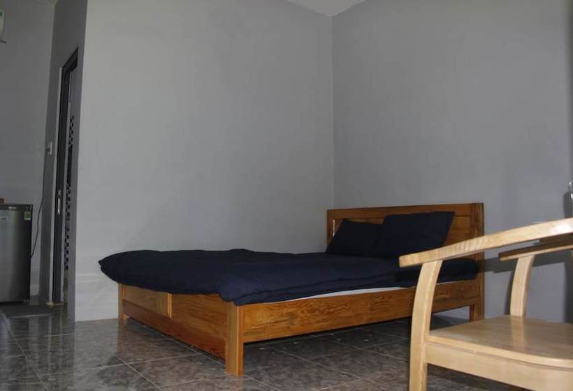 هاستل Pineapple