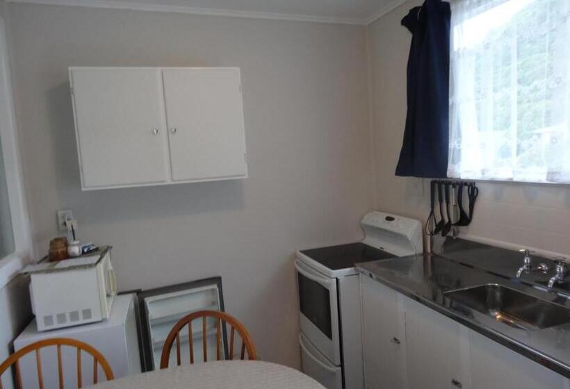 Beachside Sunnyvale Motel