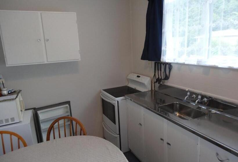 Beachside Sunnyvale Motel