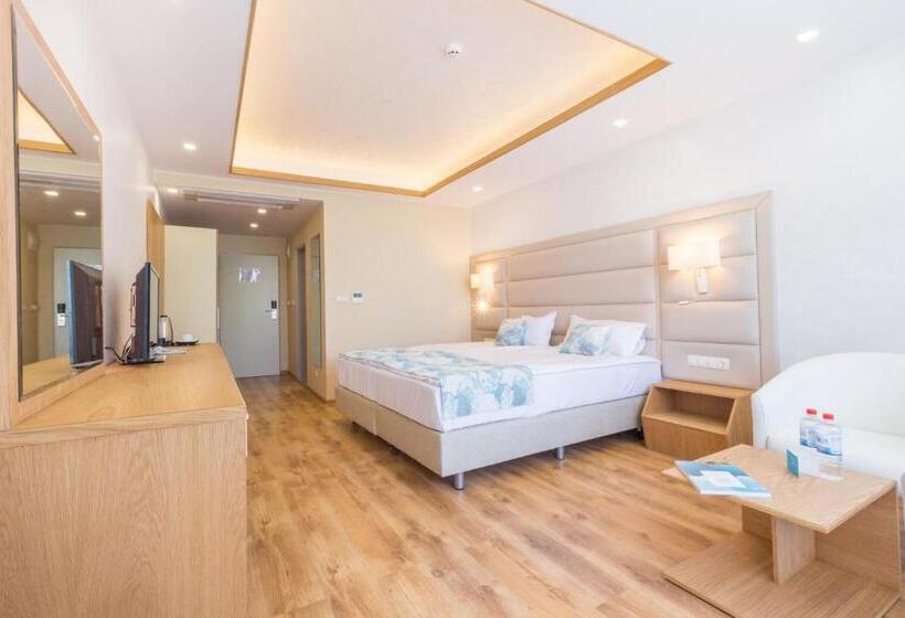 Bilyana Beach Hotel All Inclusive & Free Beach Access