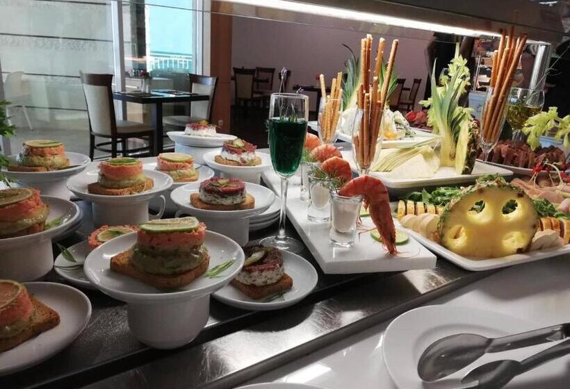 Bilyana Beach Hotel All Inclusive & Free Beach Access