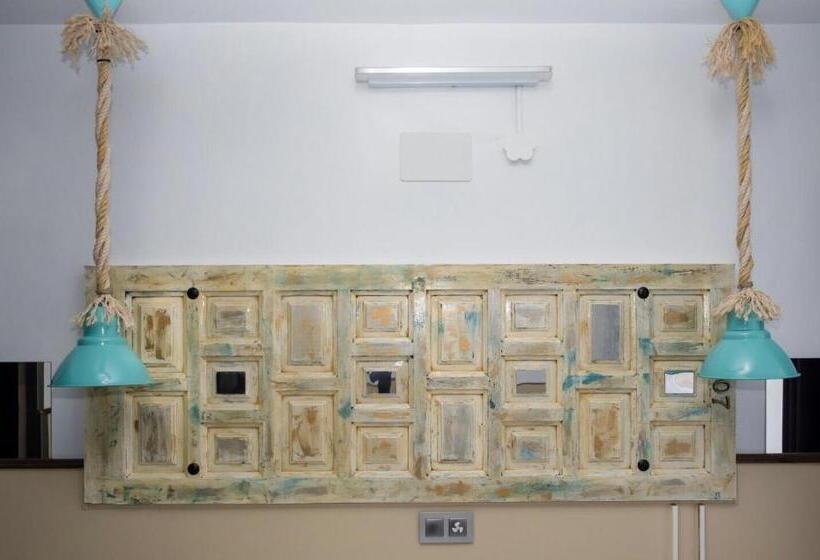 Hostal Boutique Luna De Gavín