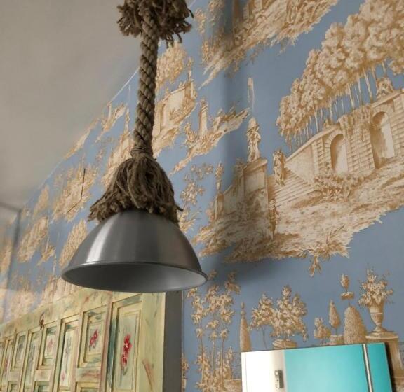 Hostal Boutique Luna De Gavín