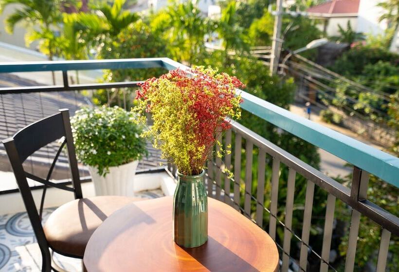 هتل 5 Coconut Homestay Hoi An