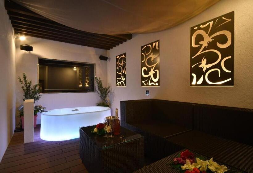 ホテル Ageha Cinq Boutique