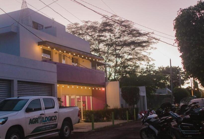 酒店 Airport Inn Managua