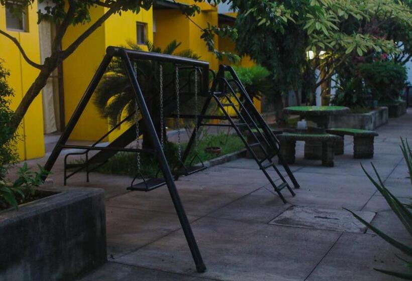 酒店 Airport Inn Managua