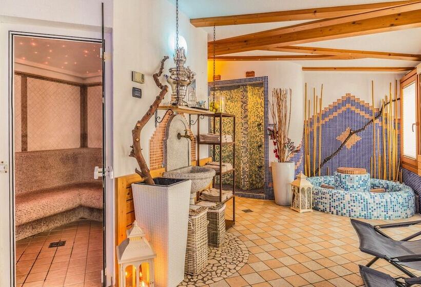 בית מלון כפרי Folgarida