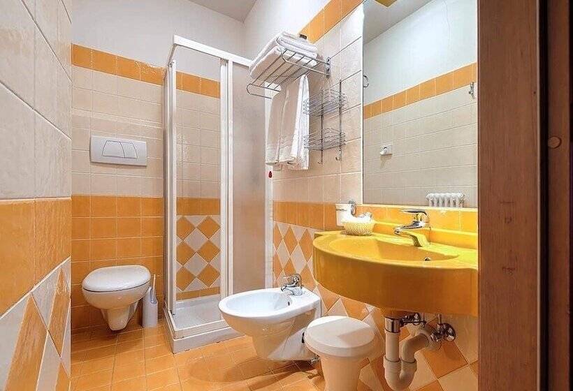 בית מלון כפרי Folgarida