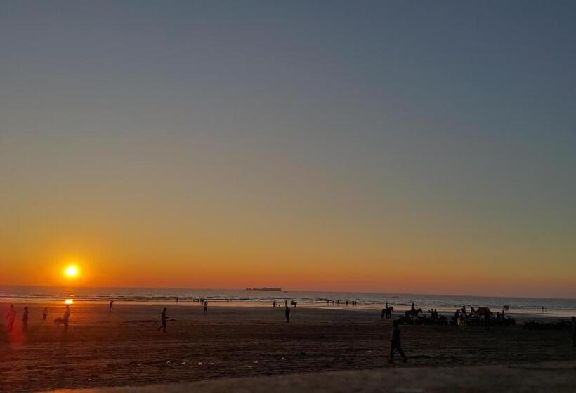 فندق Murud Marina