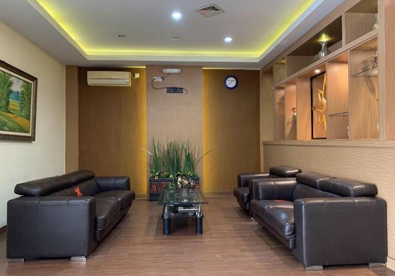 فندق Parma Indah