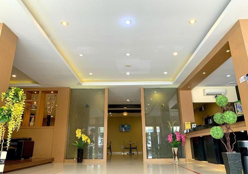 فندق Parma Indah