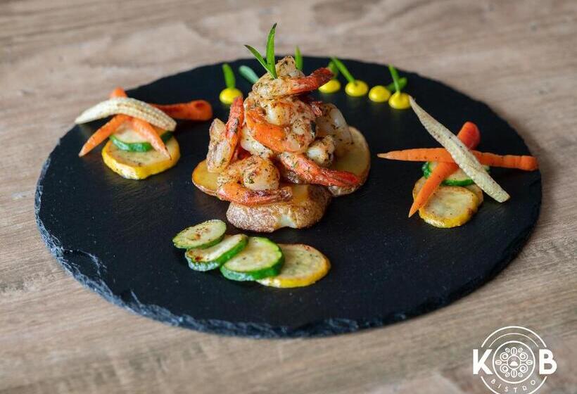 هتل Puntarenas Beach