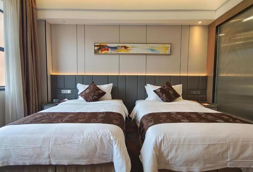 Отель Romanjoy International