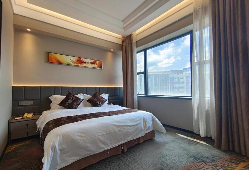 Отель Romanjoy International