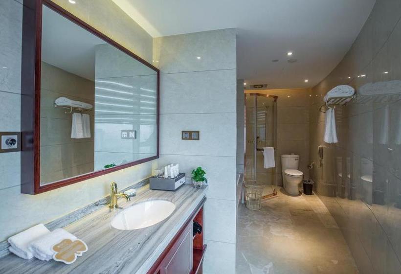 فندق Zhouyi International